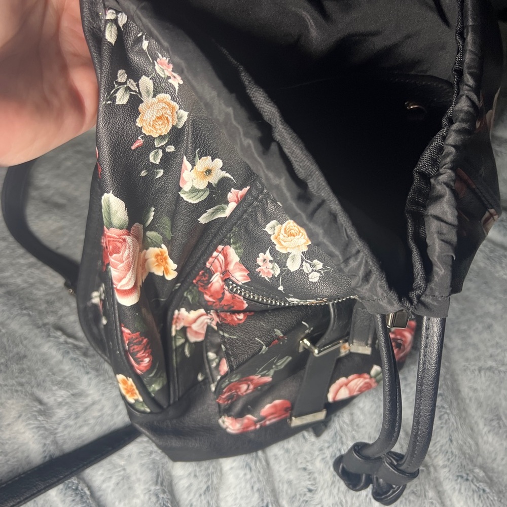 Mini Floral Backpack Bundle - Picture 3 of 8
